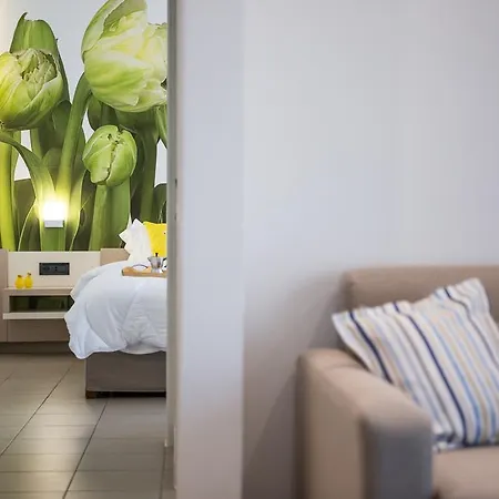 城市论坛公寓酒店 干尼亞