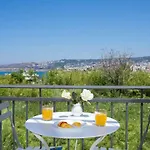 Forum Apartment *