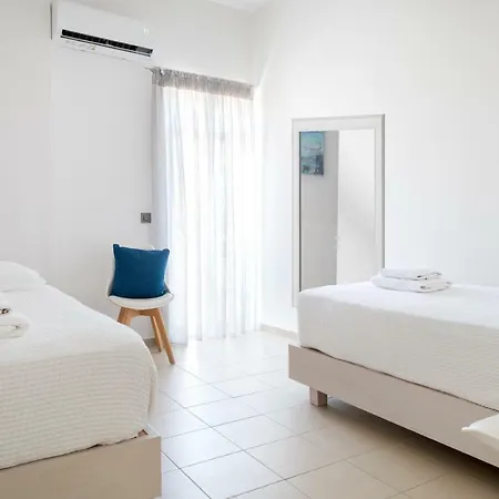 Forum Apartment *