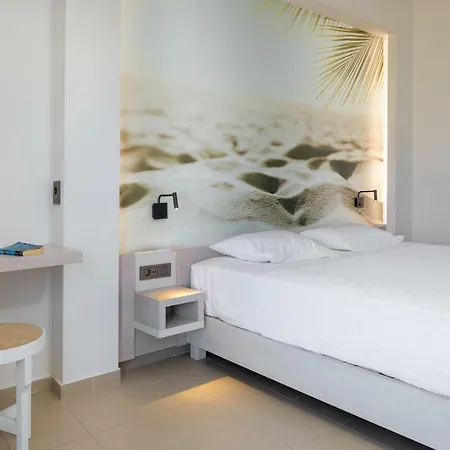 Forum Apartment