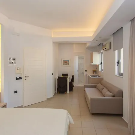 Forum Apartment *